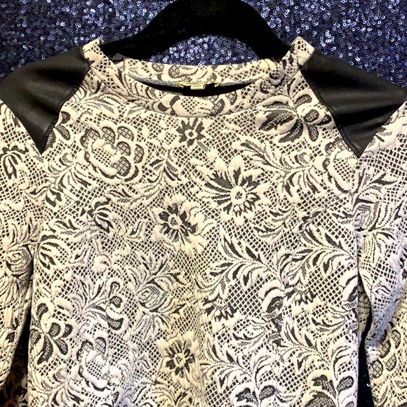 Light crop top sweater - Picture 2 of 7